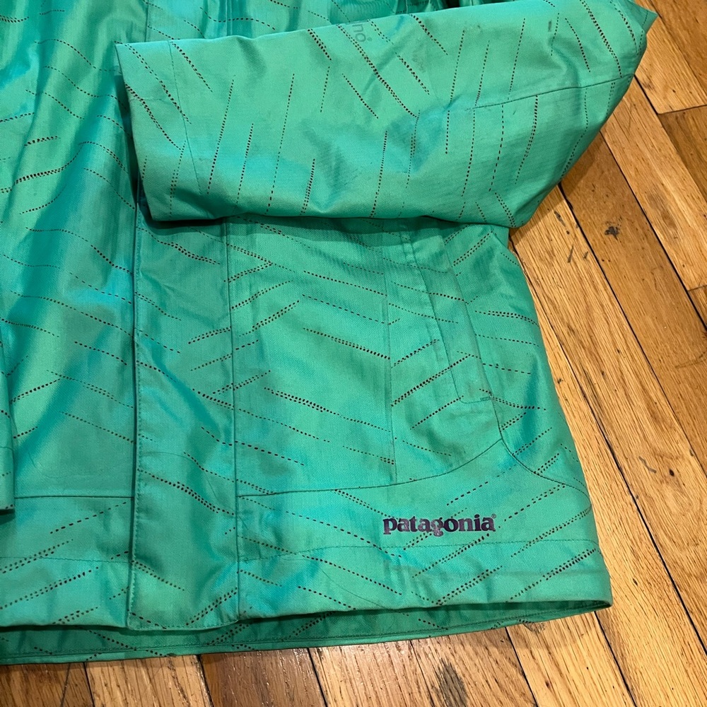 Patagonia Ski Jacket - Picture 2 of 6